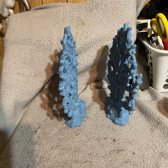 Blue Coral Decor Pieces - Picture 2 of 6